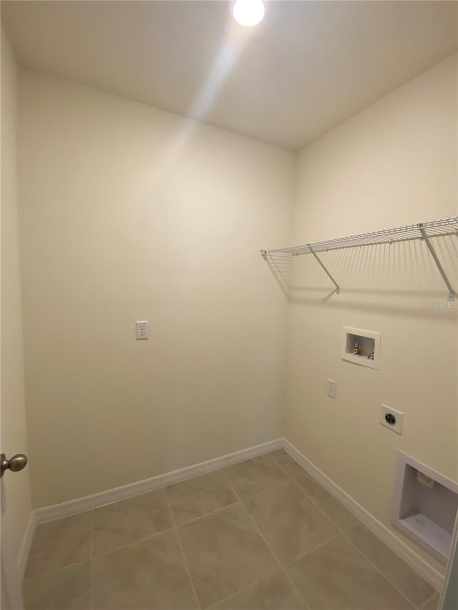 Image 10 of 16 For 3277 Mystic Pond Loop