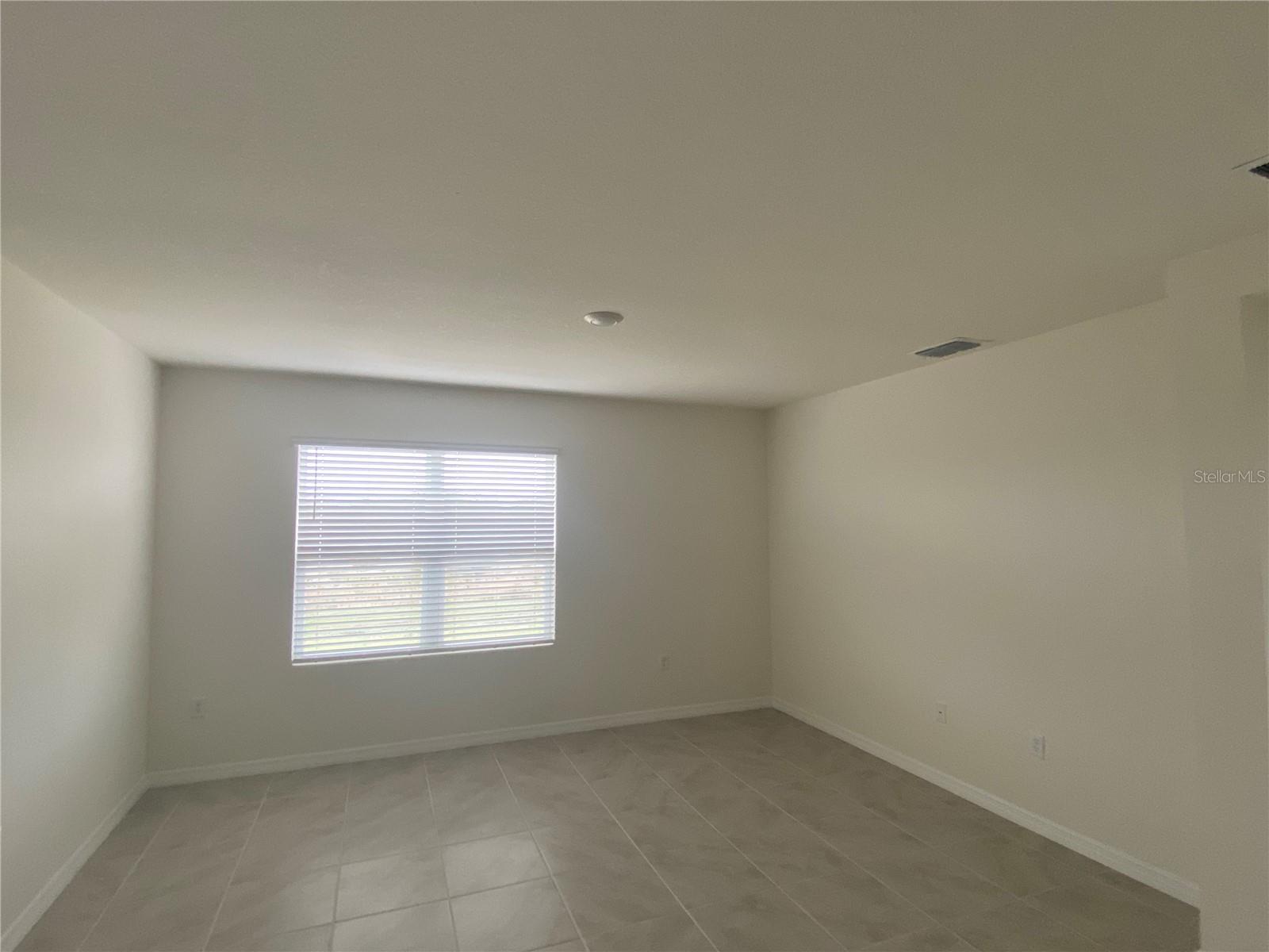 Image 12 of 16 For 3277 Mystic Pond Loop