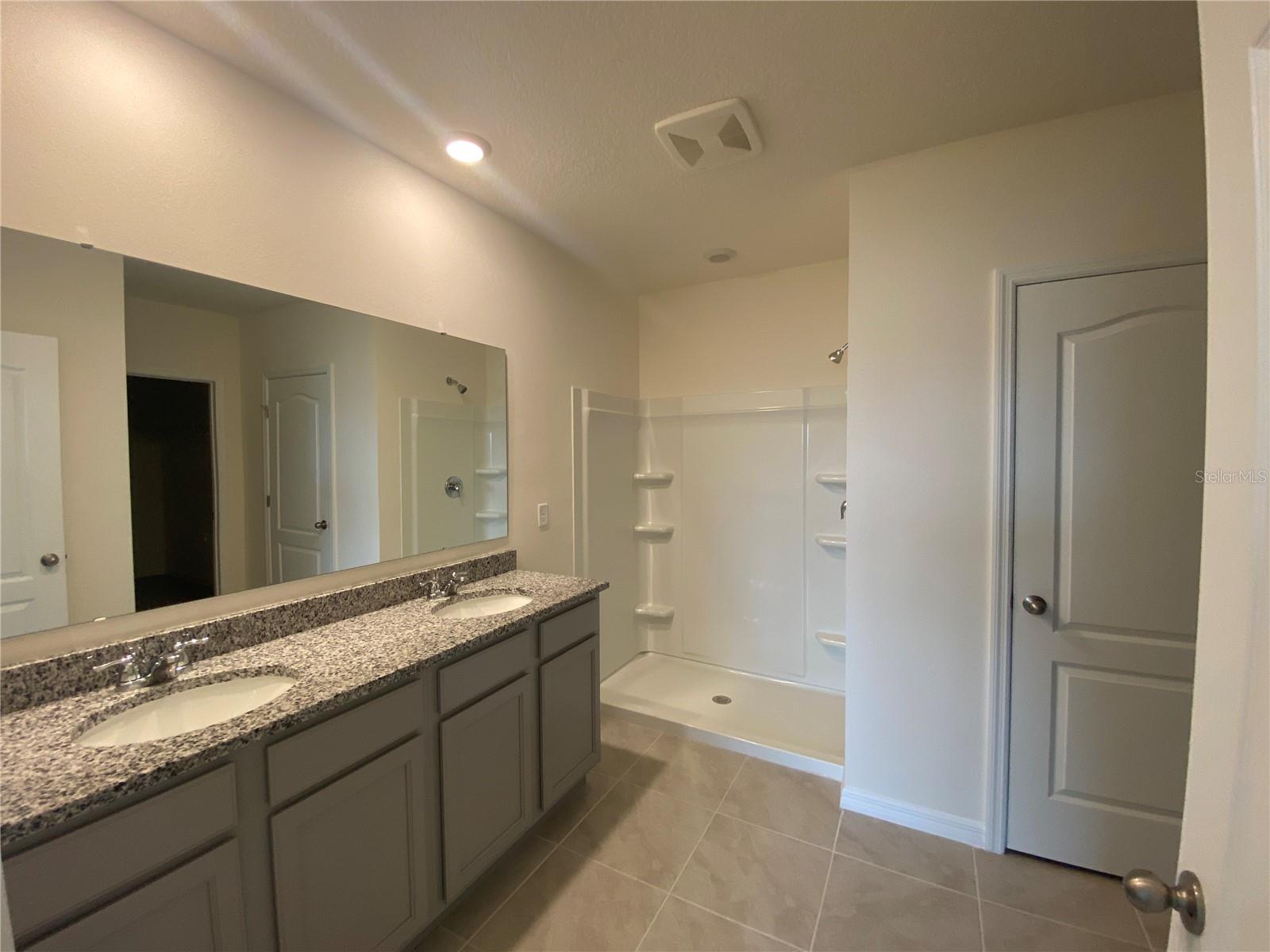 Image 14 of 16 For 3277 Mystic Pond Loop