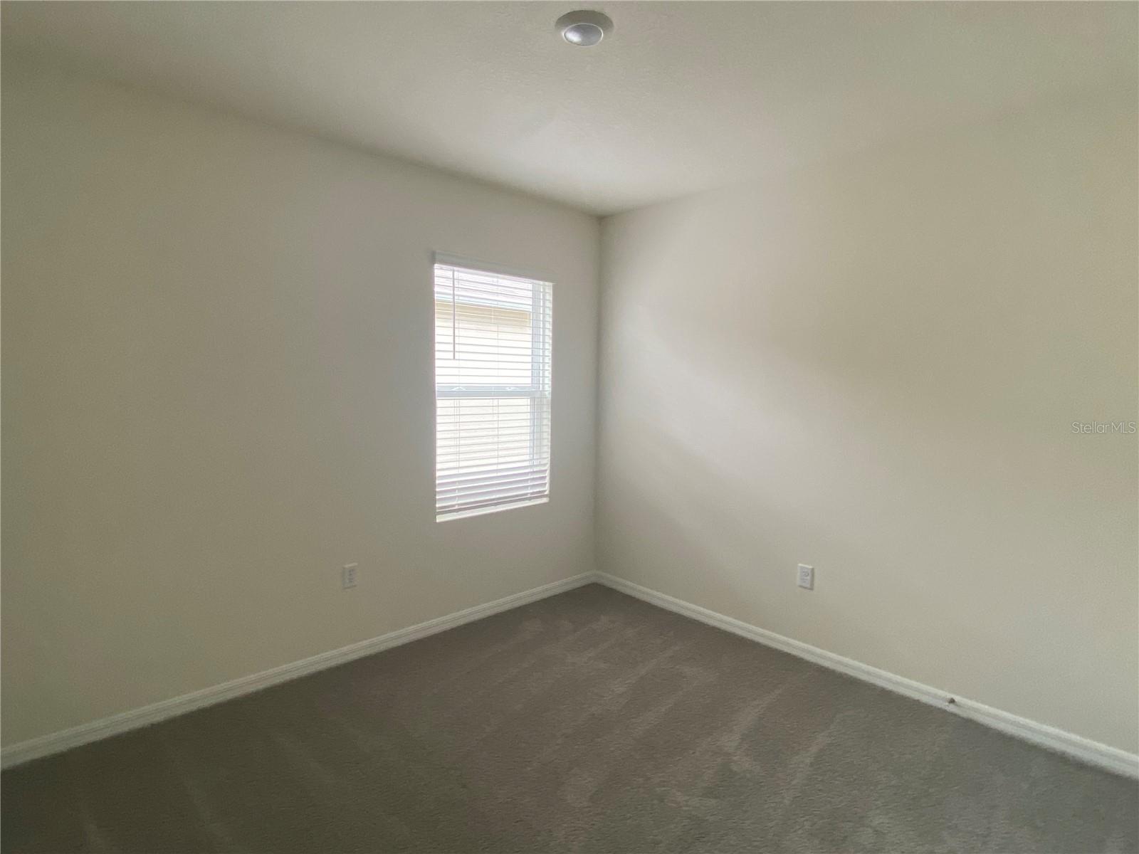 Image 7 of 16 For 3277 Mystic Pond Loop