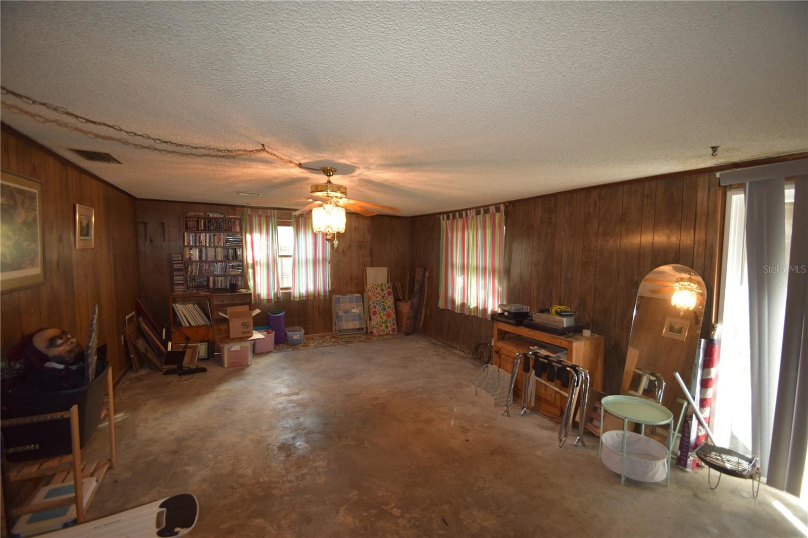 Image 21 of 39 For 530 Belleview Avenue