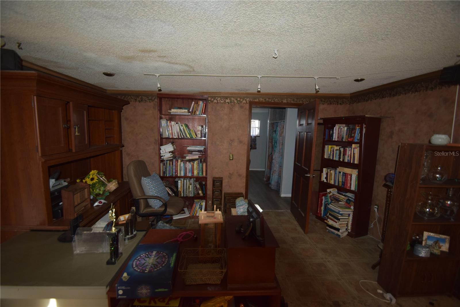 Image 23 of 39 For 530 Belleview Avenue