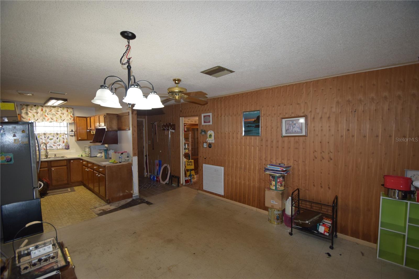 Image 8 of 39 For 530 Belleview Avenue