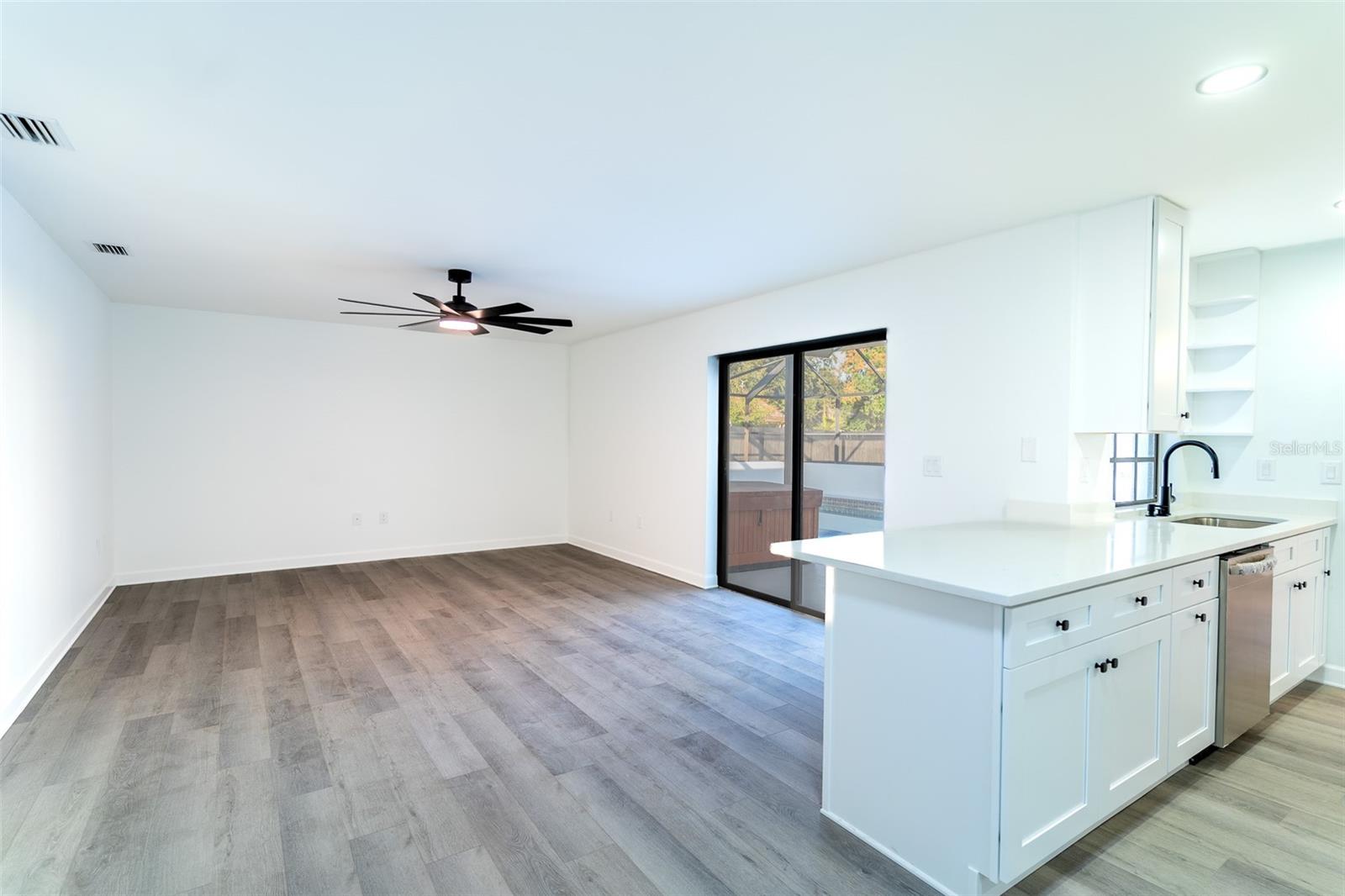 Image 14 of 29 For 341 Sterling Drive