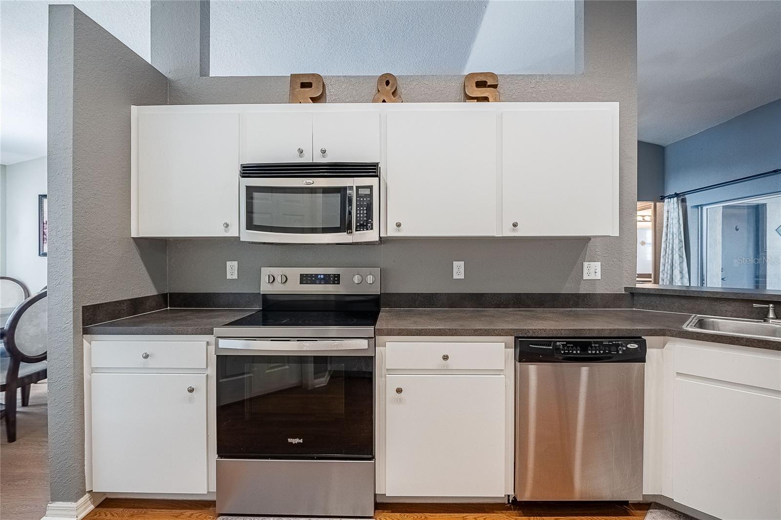 Image 17 of 46 For 5640 Fischer Drive