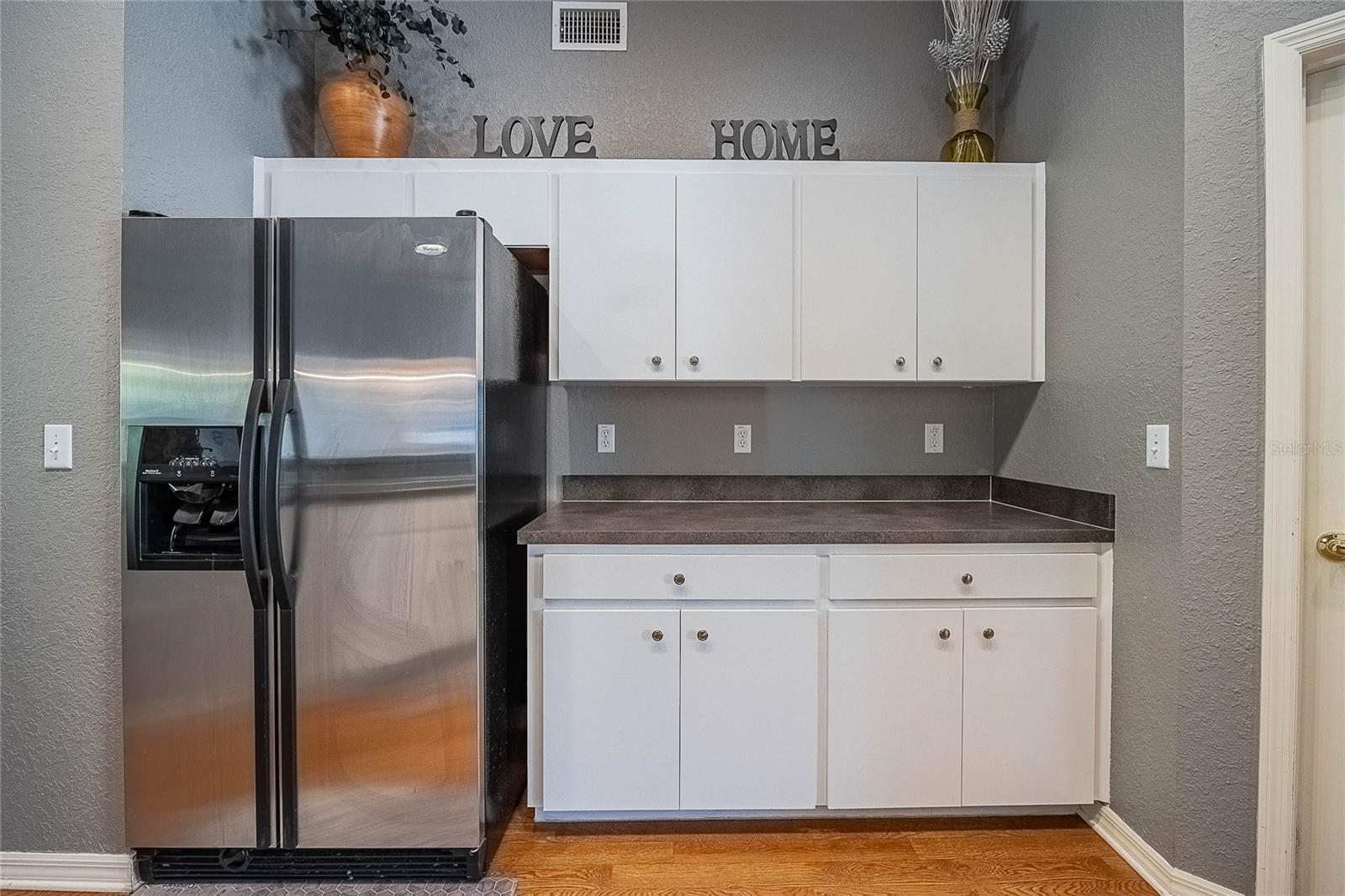 Image 18 of 46 For 5640 Fischer Drive