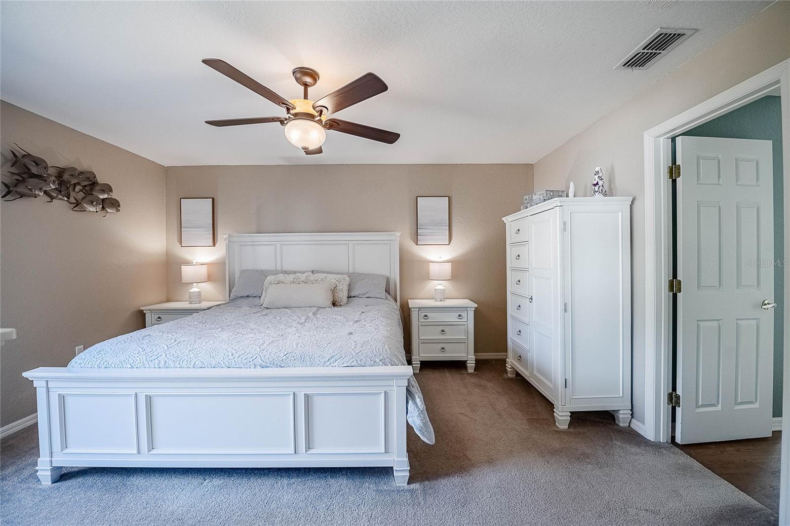 Image 23 of 46 For 5640 Fischer Drive