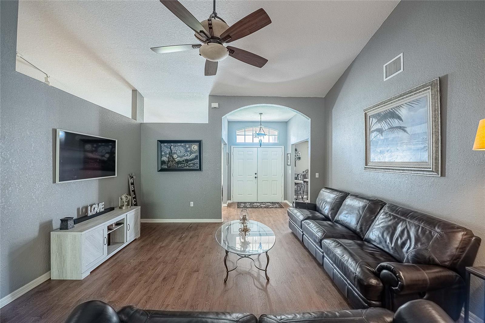 Image 3 of 46 For 5640 Fischer Drive