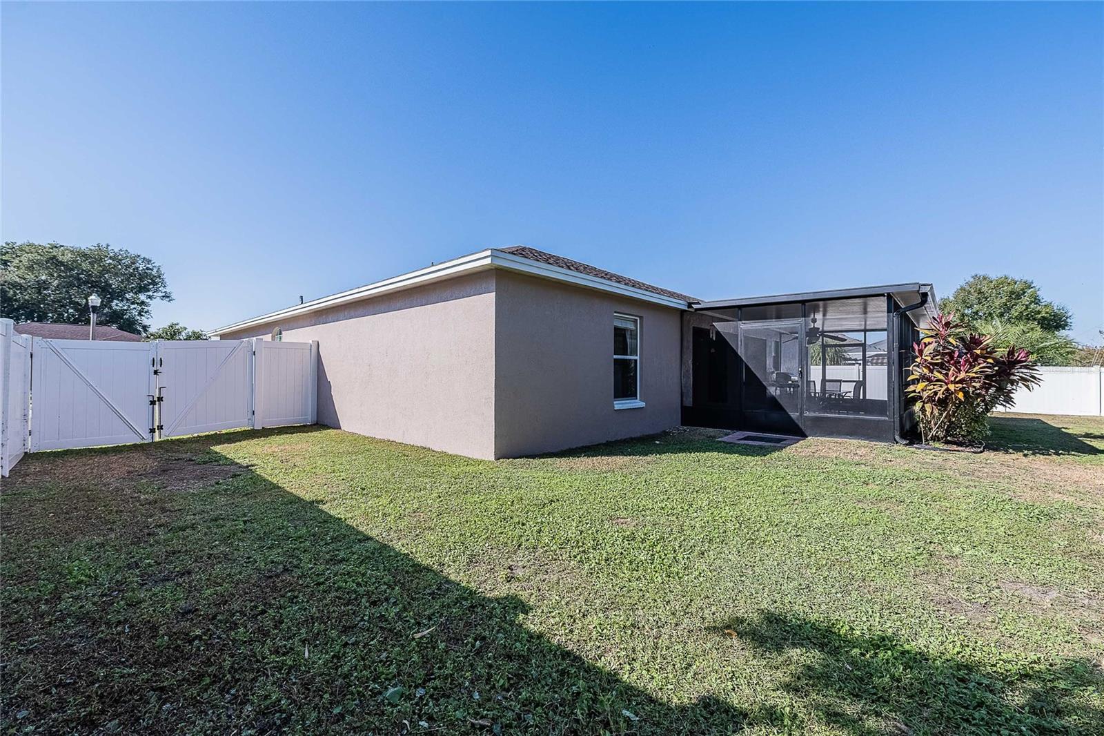 Image 36 of 46 For 5640 Fischer Drive