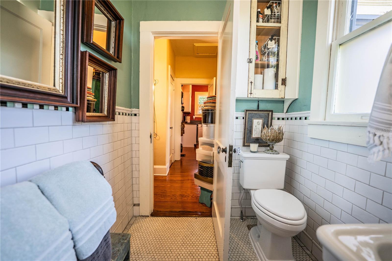 Image 33 of 47 For 218 Patten Heights Street