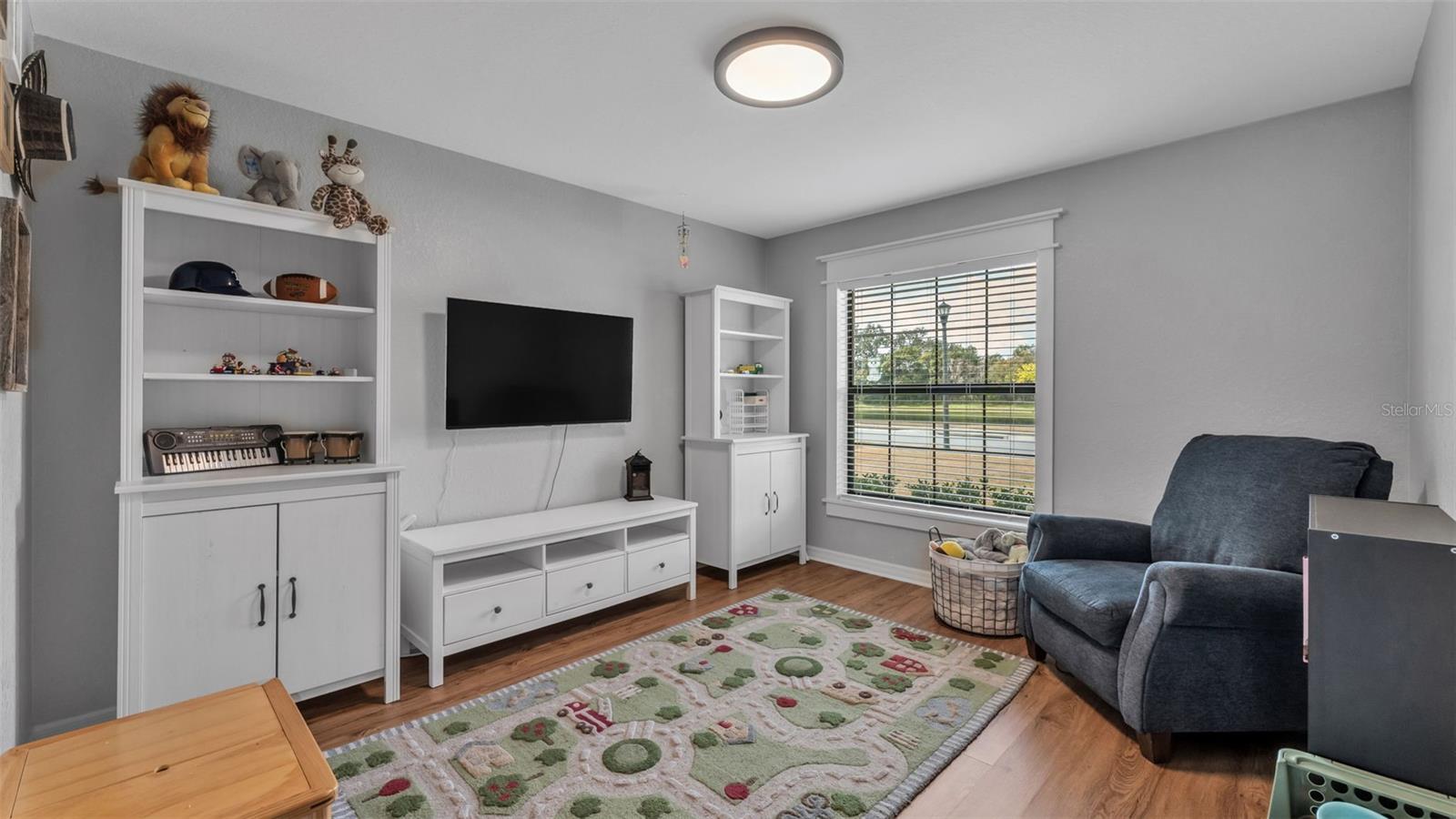 Image 14 of 39 For 2979 Kohen Court