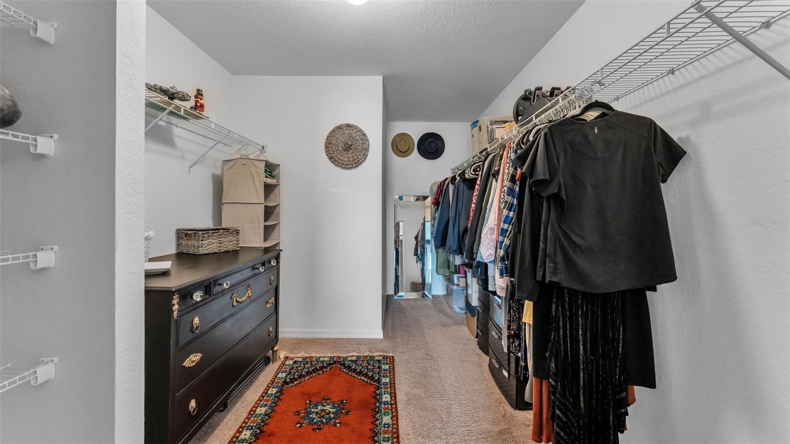 Image 21 of 39 For 2979 Kohen Court