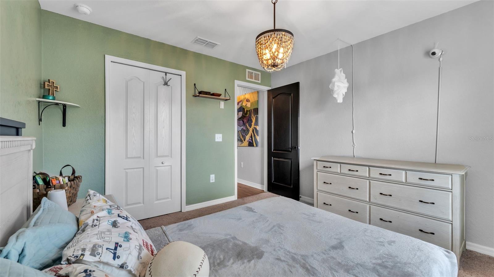 Image 23 of 39 For 2979 Kohen Court