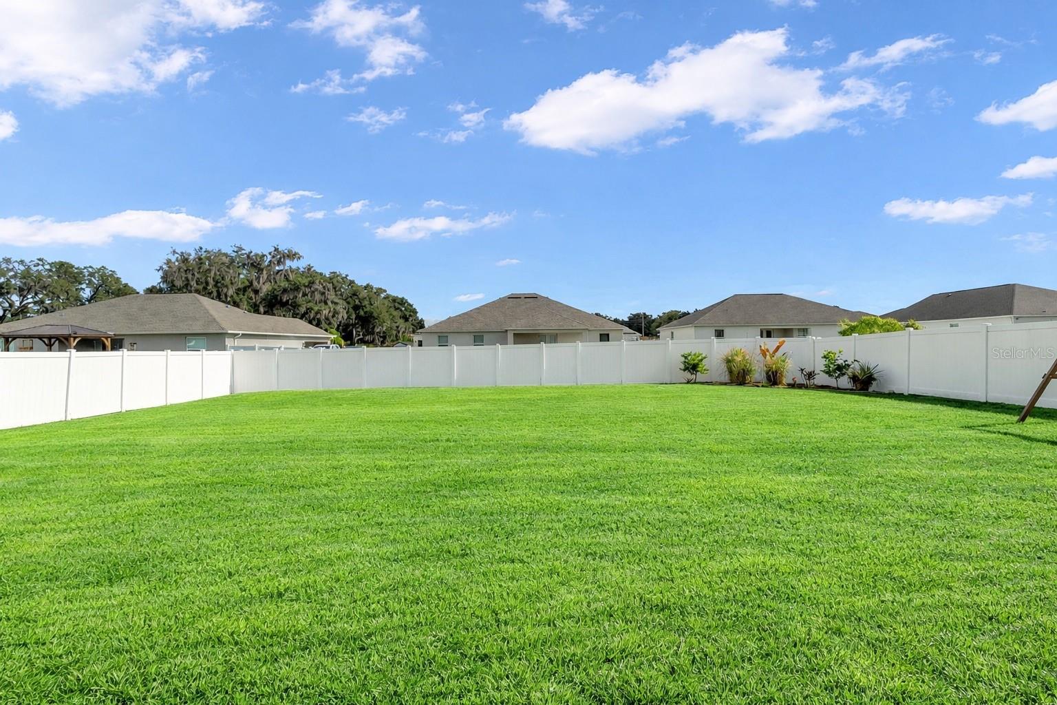 Image 29 of 39 For 2979 Kohen Court