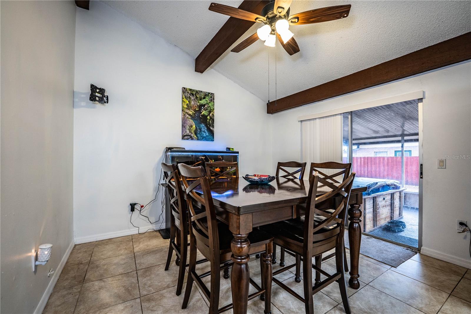 Image 22 of 75 For 207 24th Court Sw