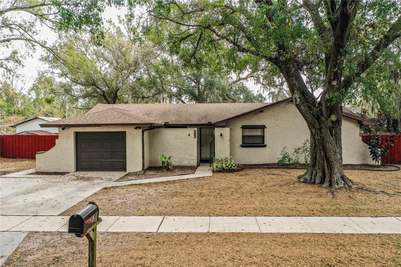 Image 3 of 75 For 207 24th Court Sw