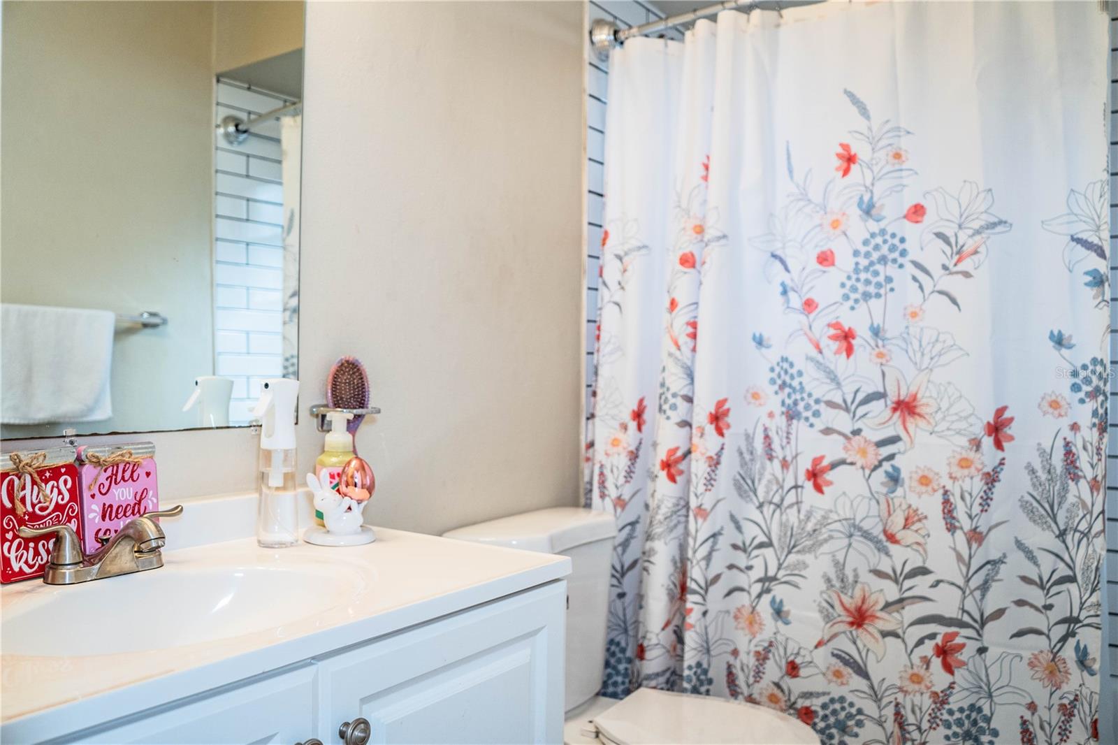 Image 35 of 75 For 207 24th Court Sw