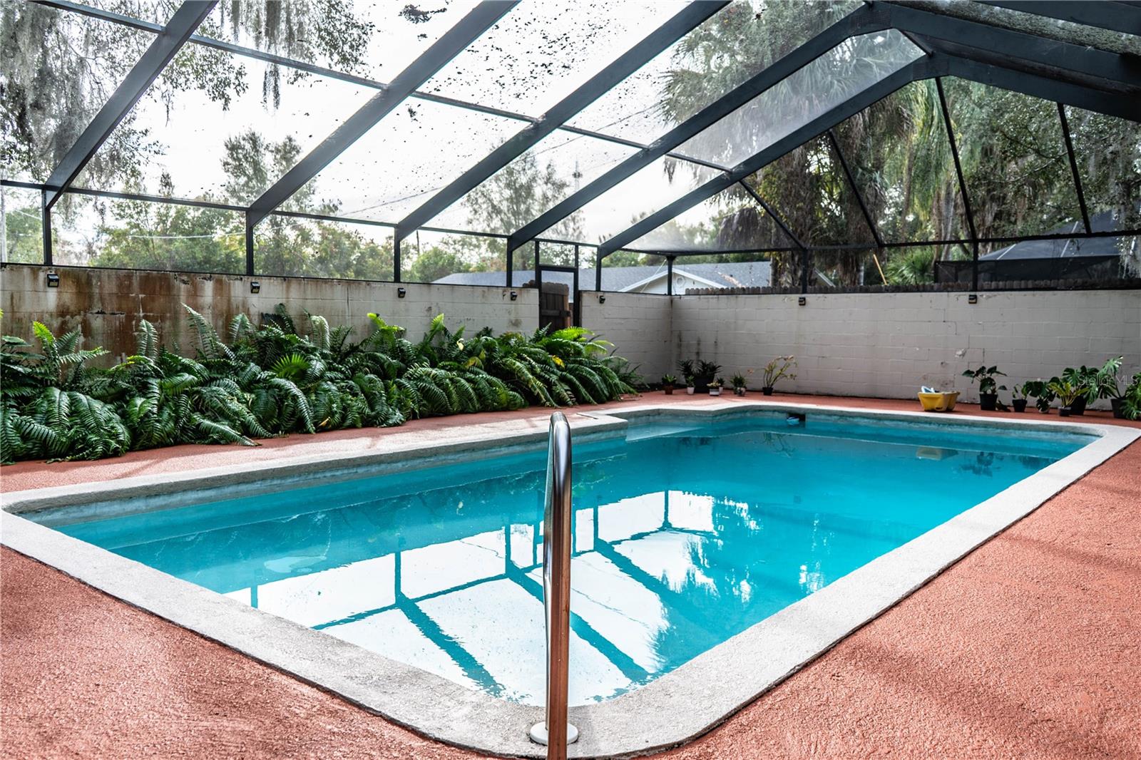 Image 47 of 75 For 207 24th Court Sw