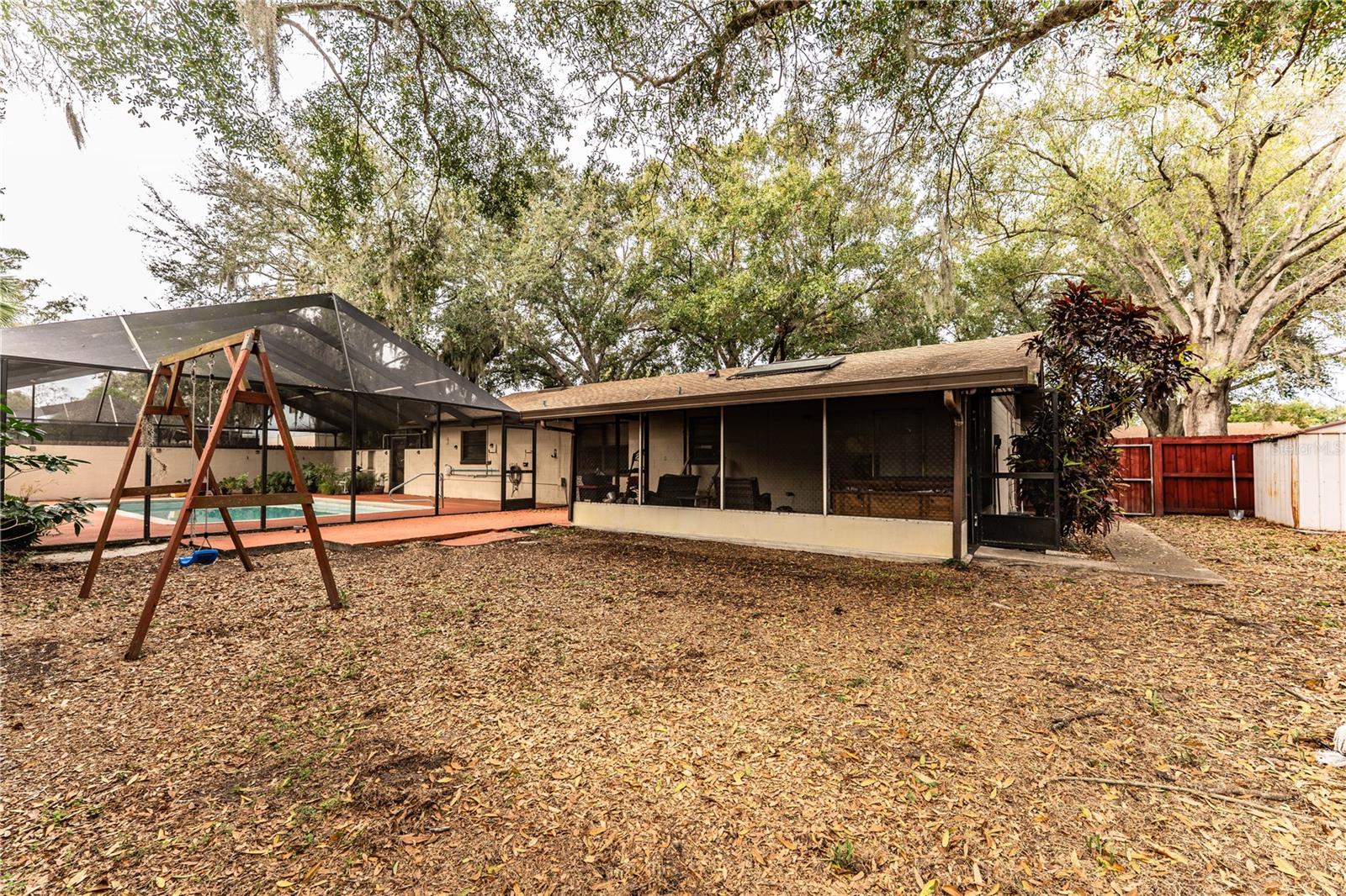 Image 58 of 75 For 207 24th Court Sw