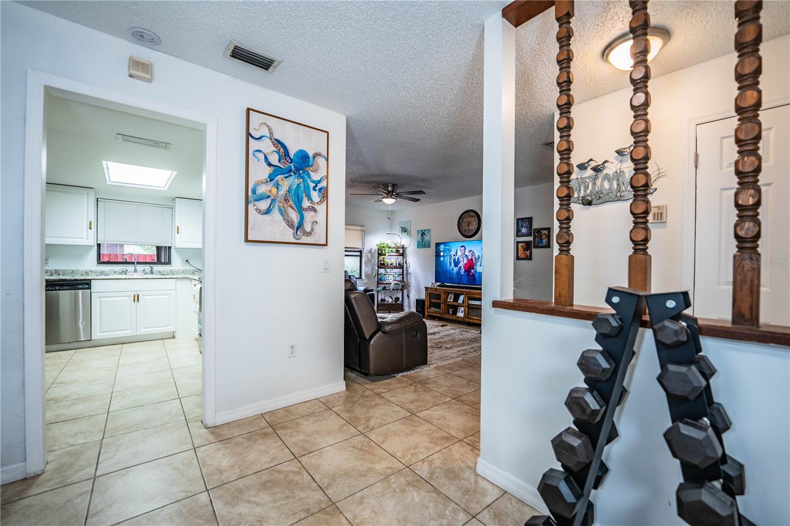 Image 9 of 75 For 207 24th Court Sw