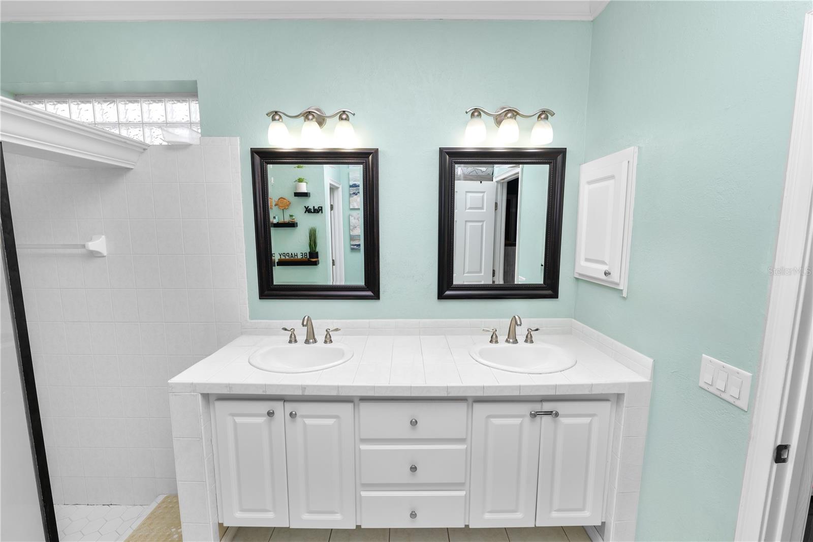 Image 22 of 48 For 3428 Summerwood Way