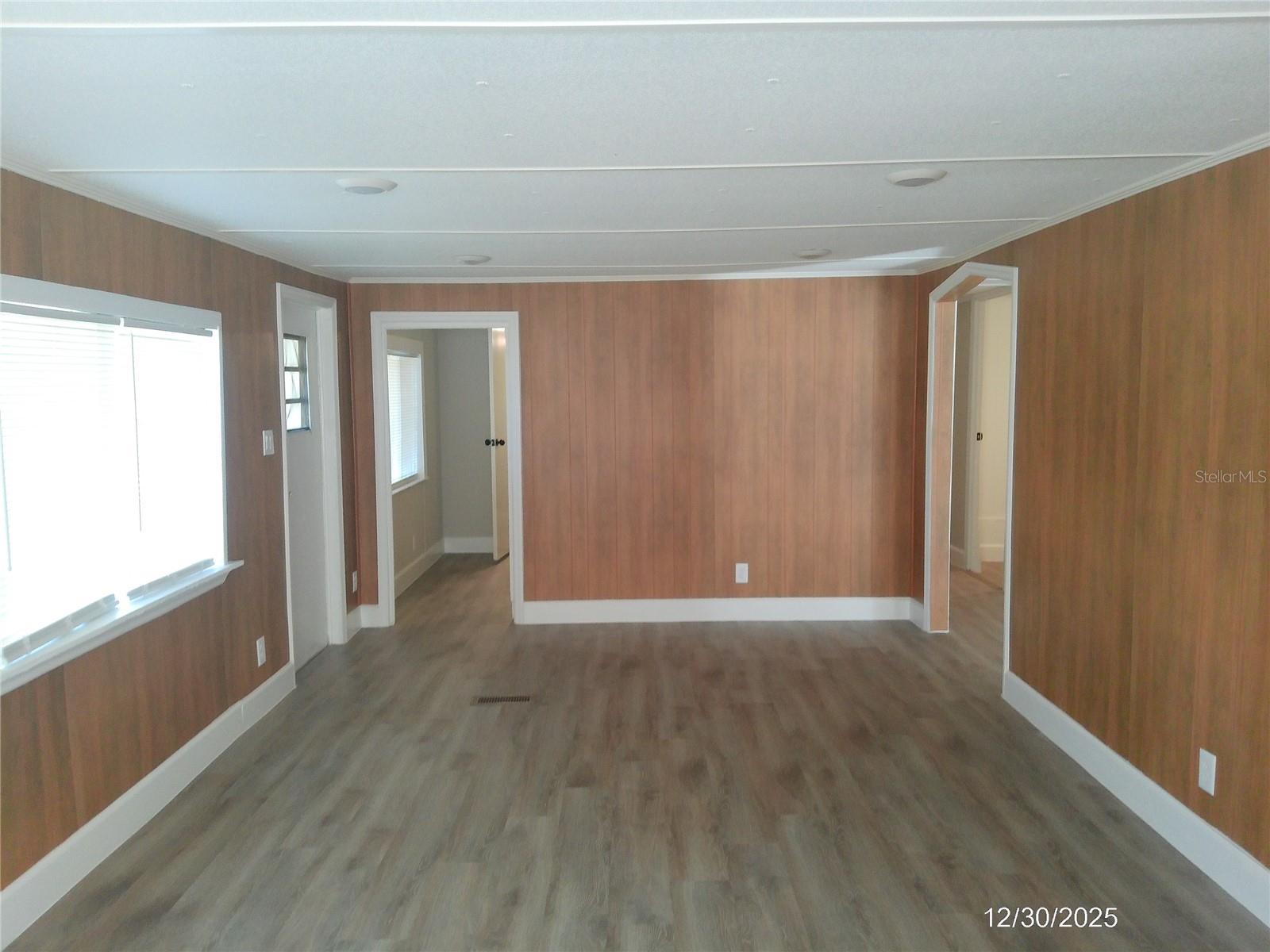 Image 10 of 31 For 2115 Bailey Road