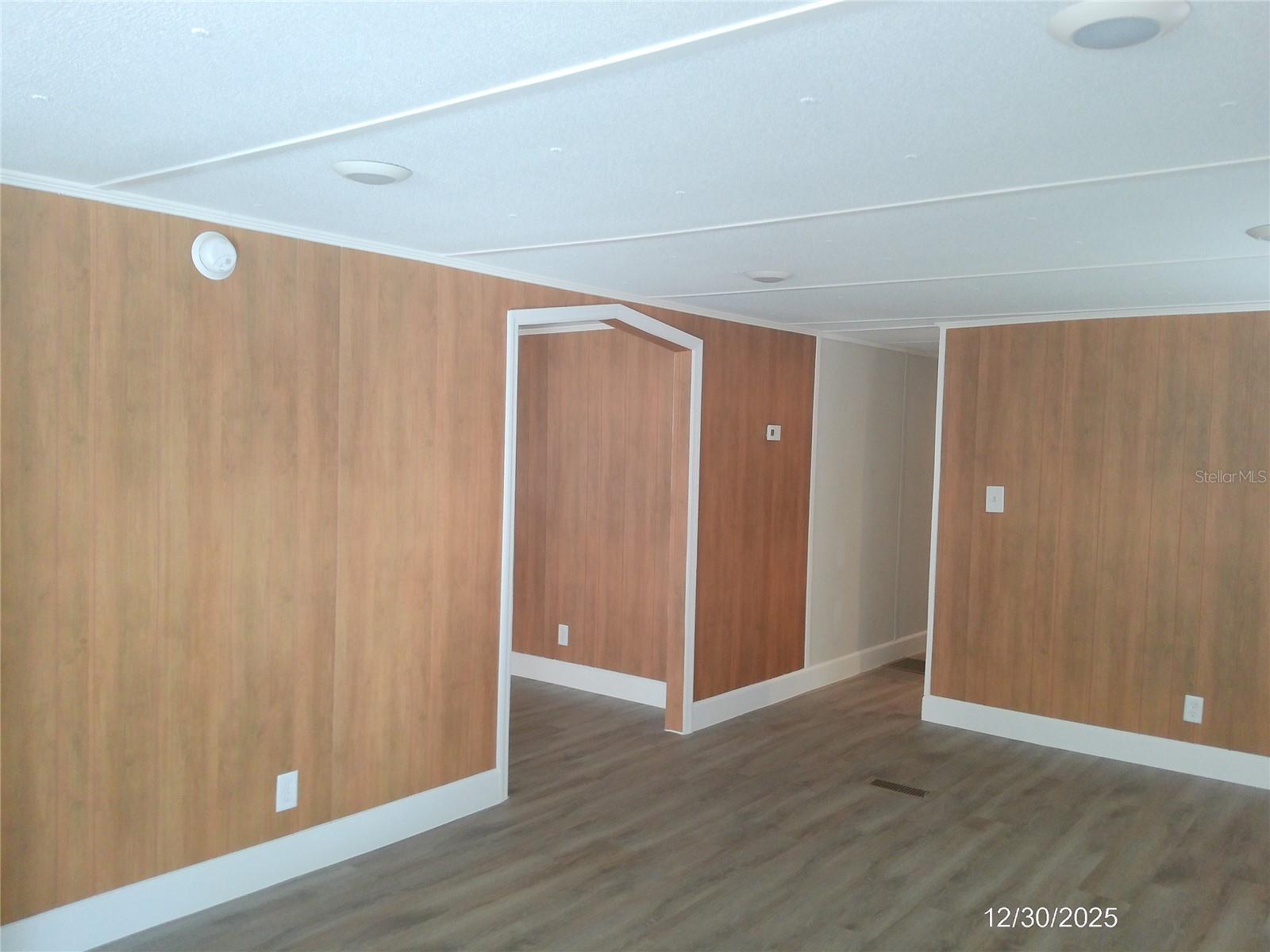 Image 13 of 31 For 2115 Bailey Road