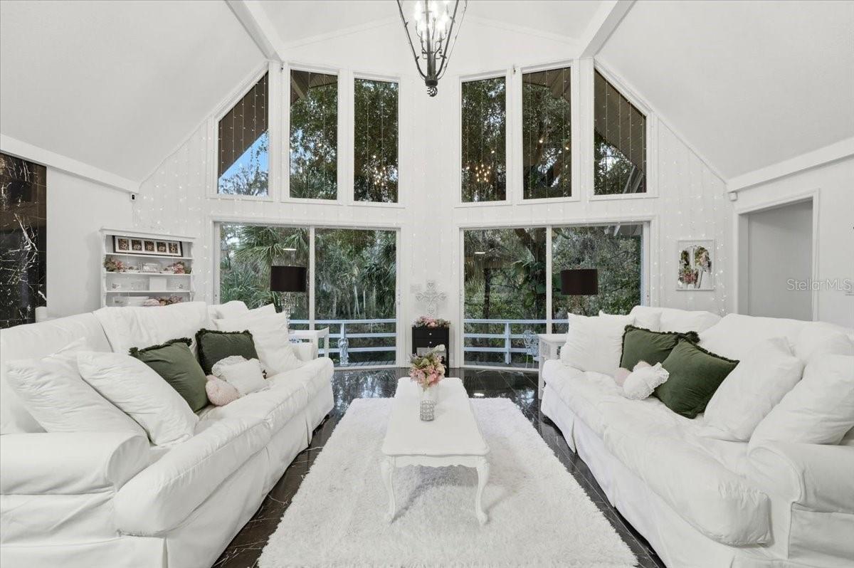 Listing photo id 22 for 4703 Rambling River Road