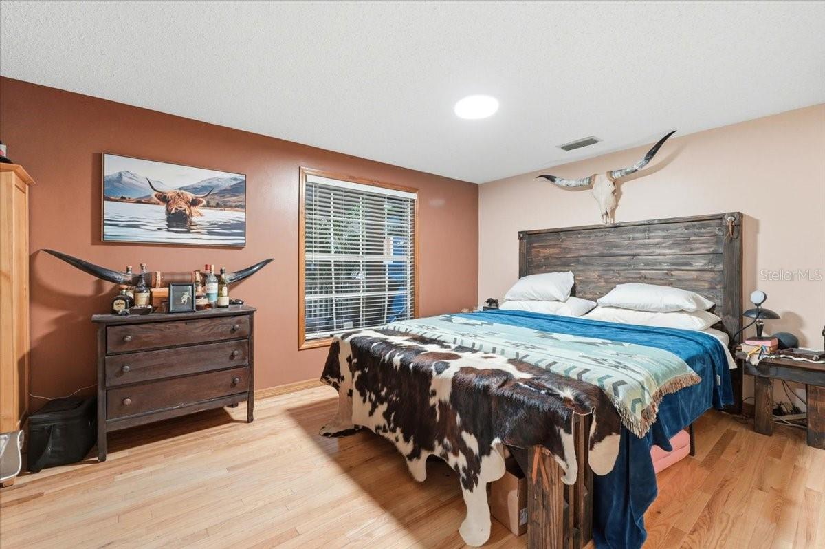 Listing photo id 27 for 4703 Rambling River Road