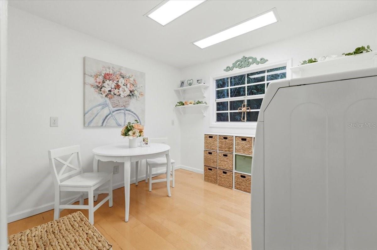 Listing photo id 31 for 4703 Rambling River Road