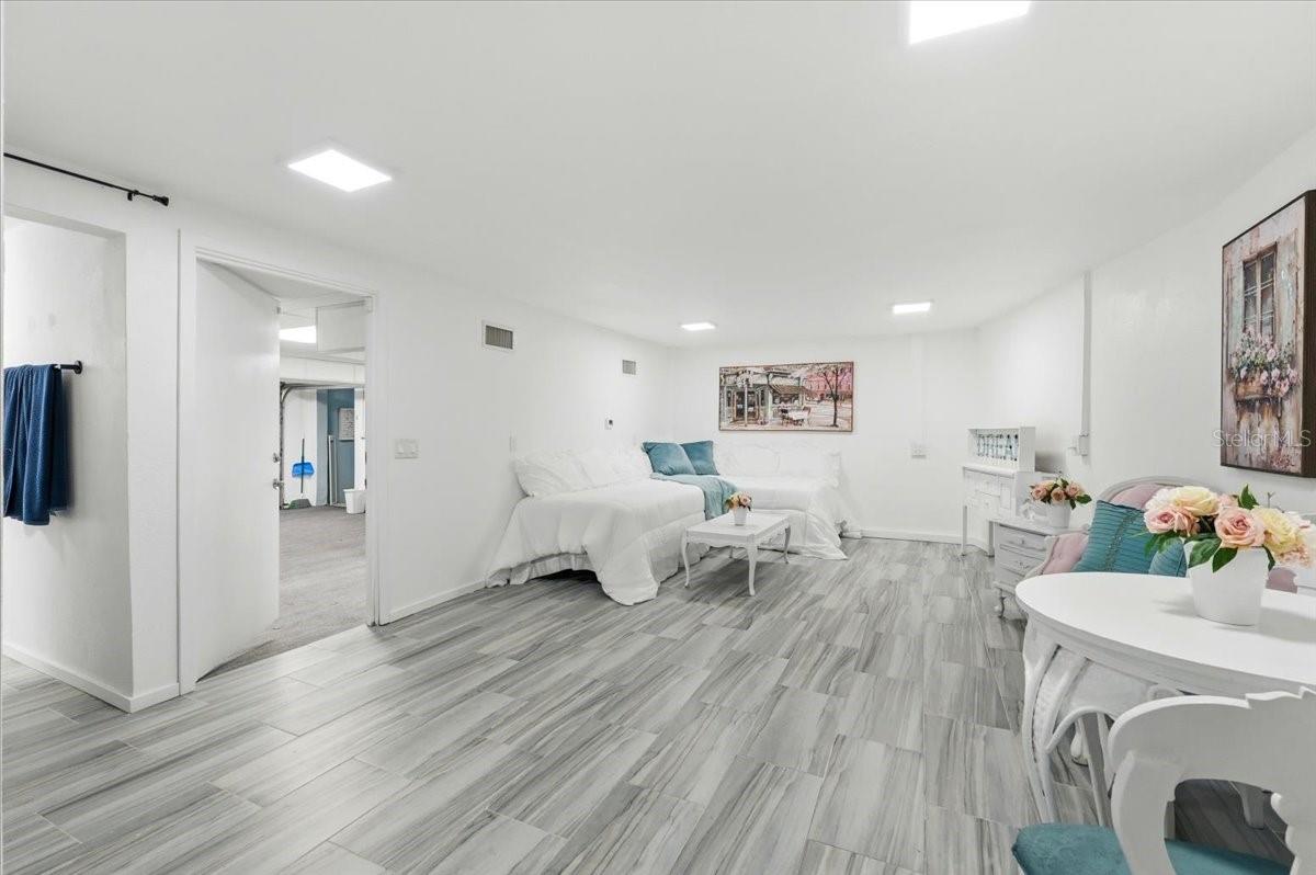 Listing photo id 39 for 4703 Rambling River Road