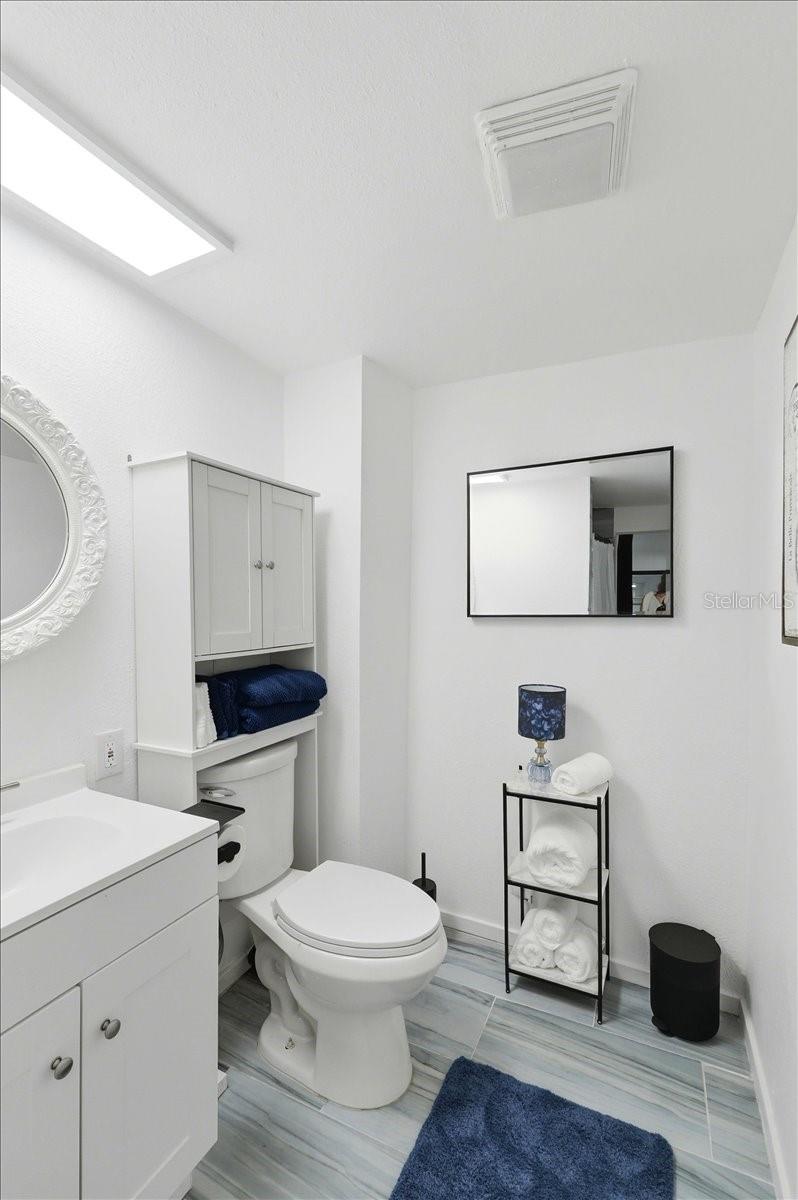 Listing photo id 42 for 4703 Rambling River Road