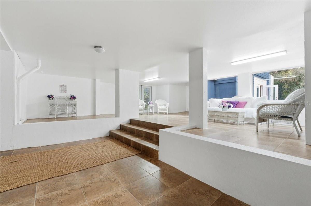 Listing photo id 48 for 4703 Rambling River Road