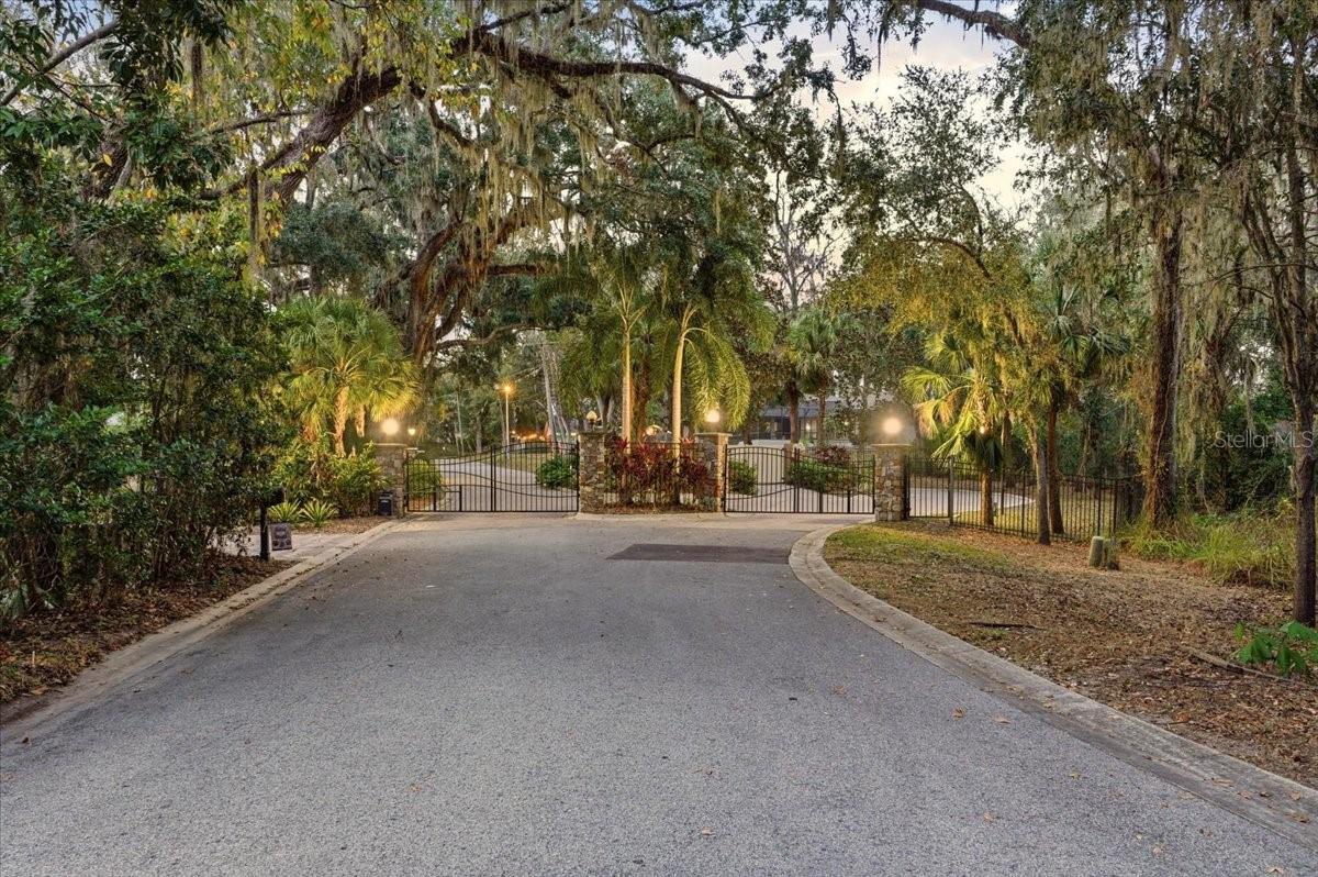 Listing photo id 60 for 4703 Rambling River Road