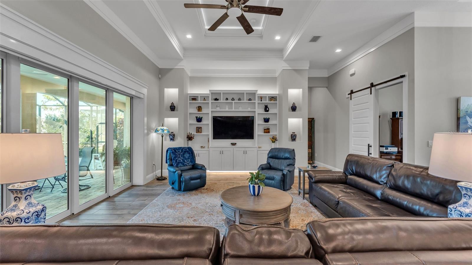 Image 10 of 74 For 6527 Emerald Woods Lane