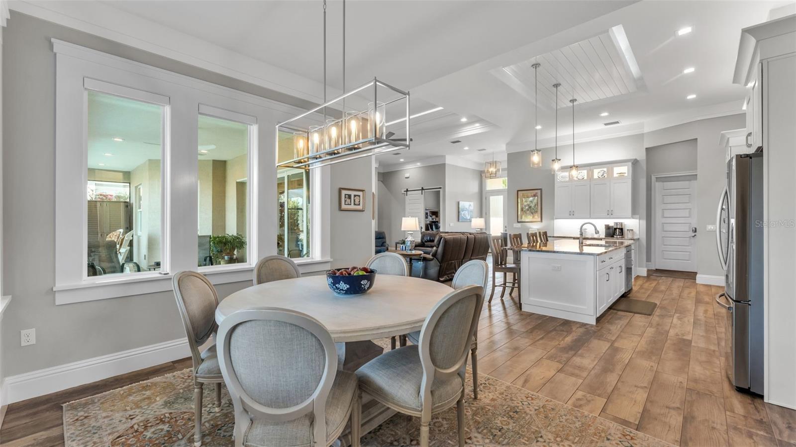 Image 22 of 74 For 6527 Emerald Woods Lane