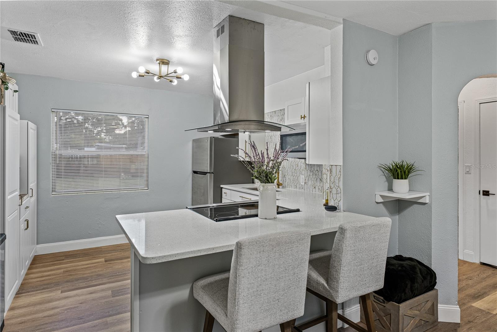 Image 14 of 53 For 527 Pilaklakaha Avenue