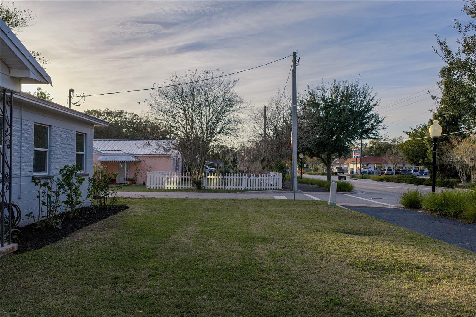 Image 5 of 53 For 527 Pilaklakaha Avenue