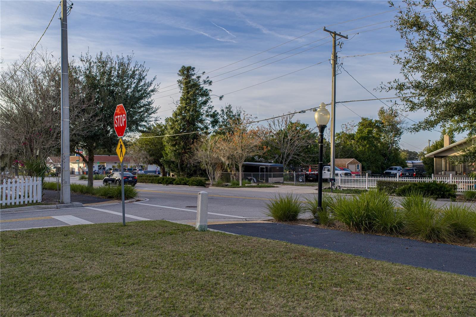 Image 8 of 53 For 527 Pilaklakaha Avenue