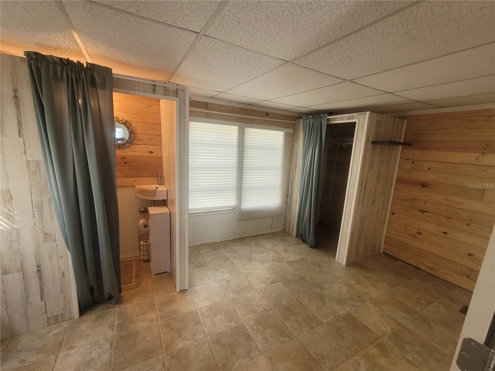 Image 17 of 39 For 1523 Dogwood Drive