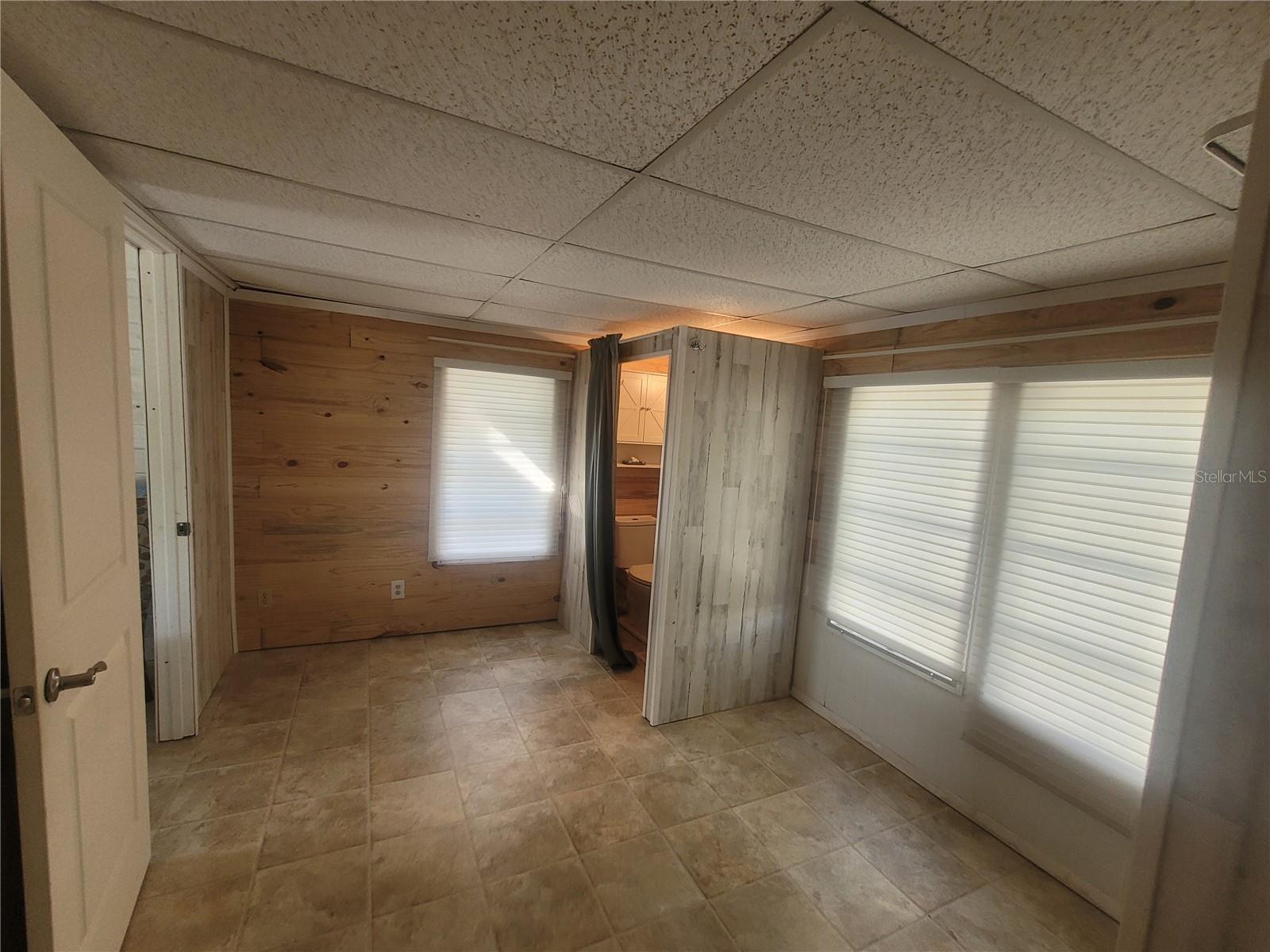 Image 18 of 39 For 1523 Dogwood Drive