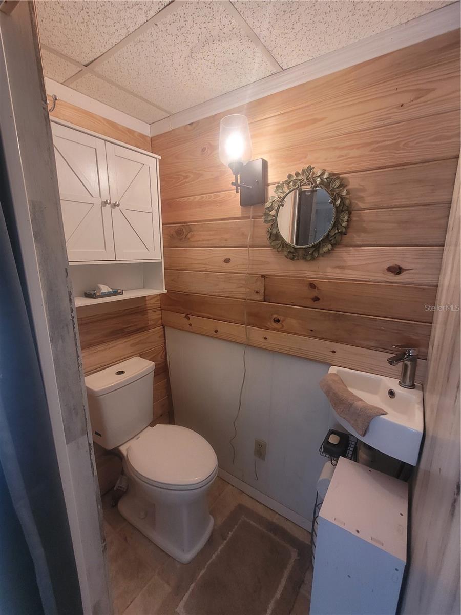 Image 21 of 39 For 1523 Dogwood Drive