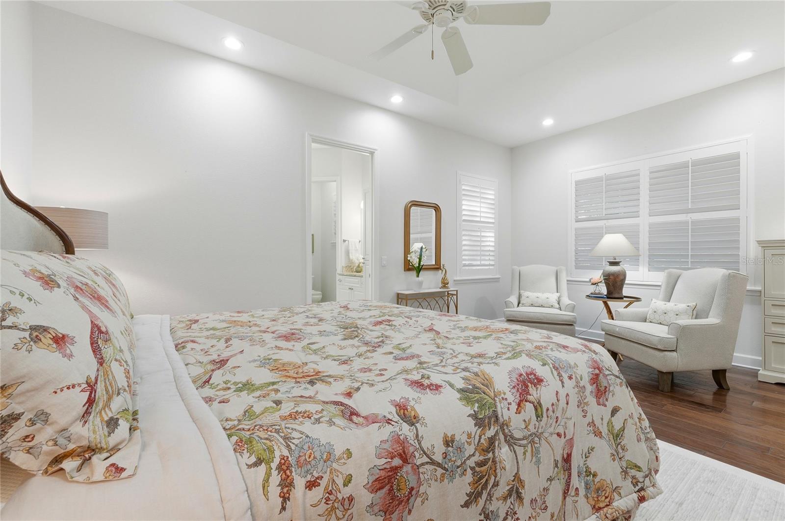 Image 17 of 47 For 106 Jardin Lane