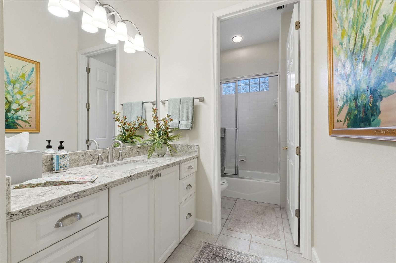 Image 29 of 47 For 106 Jardin Lane