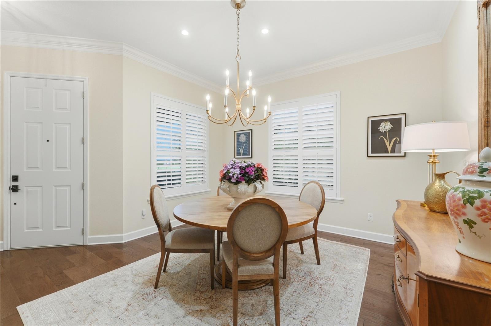 Image 4 of 47 For 106 Jardin Lane