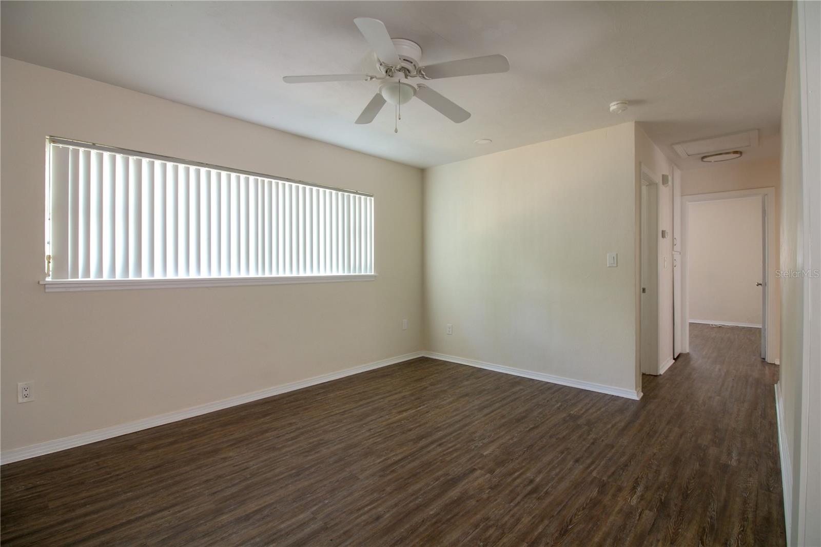 Image 4 of 14 For 549 Norfolk Circle