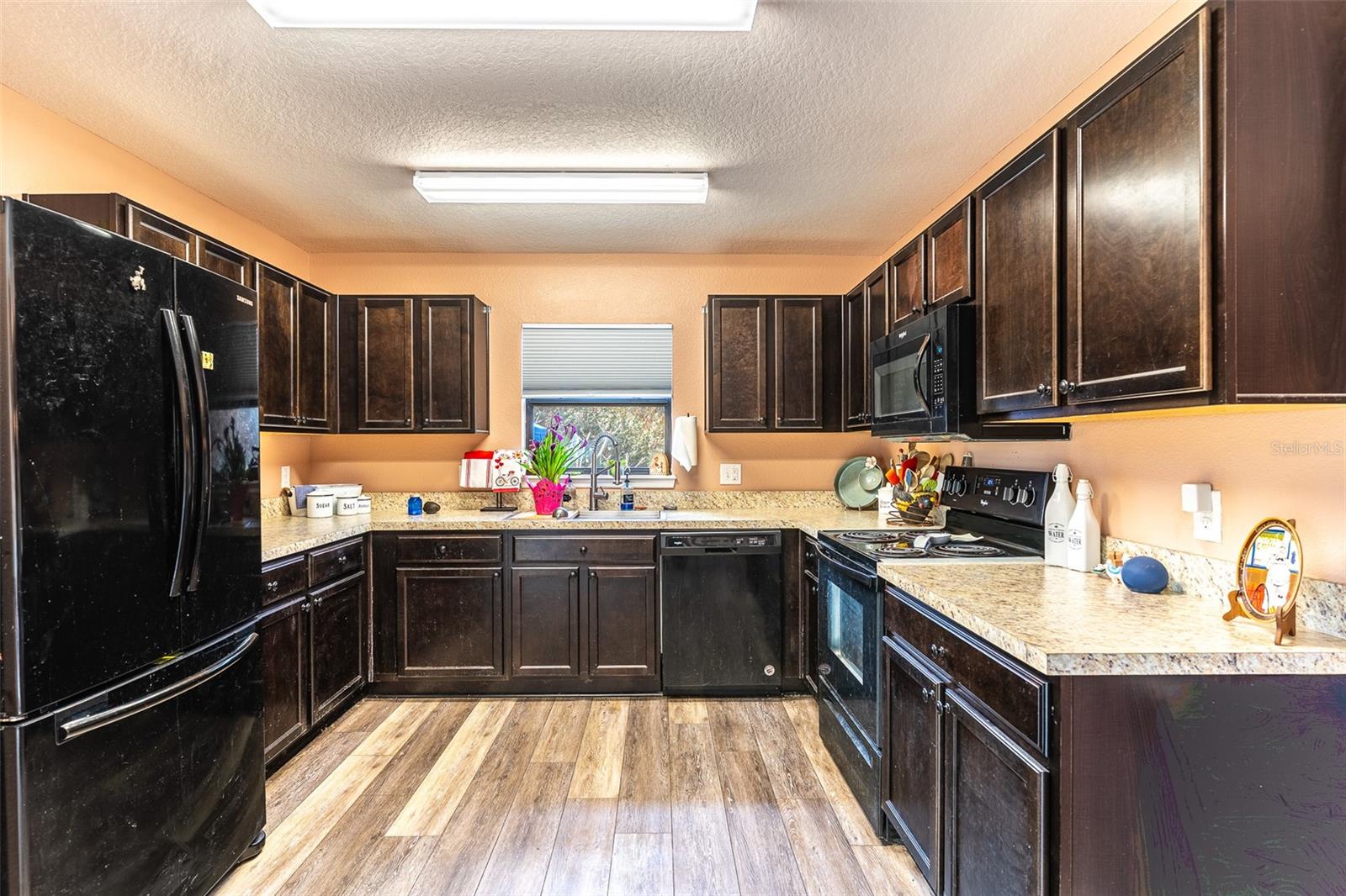 Image 2 of 28 For 414 Miles Boulevard