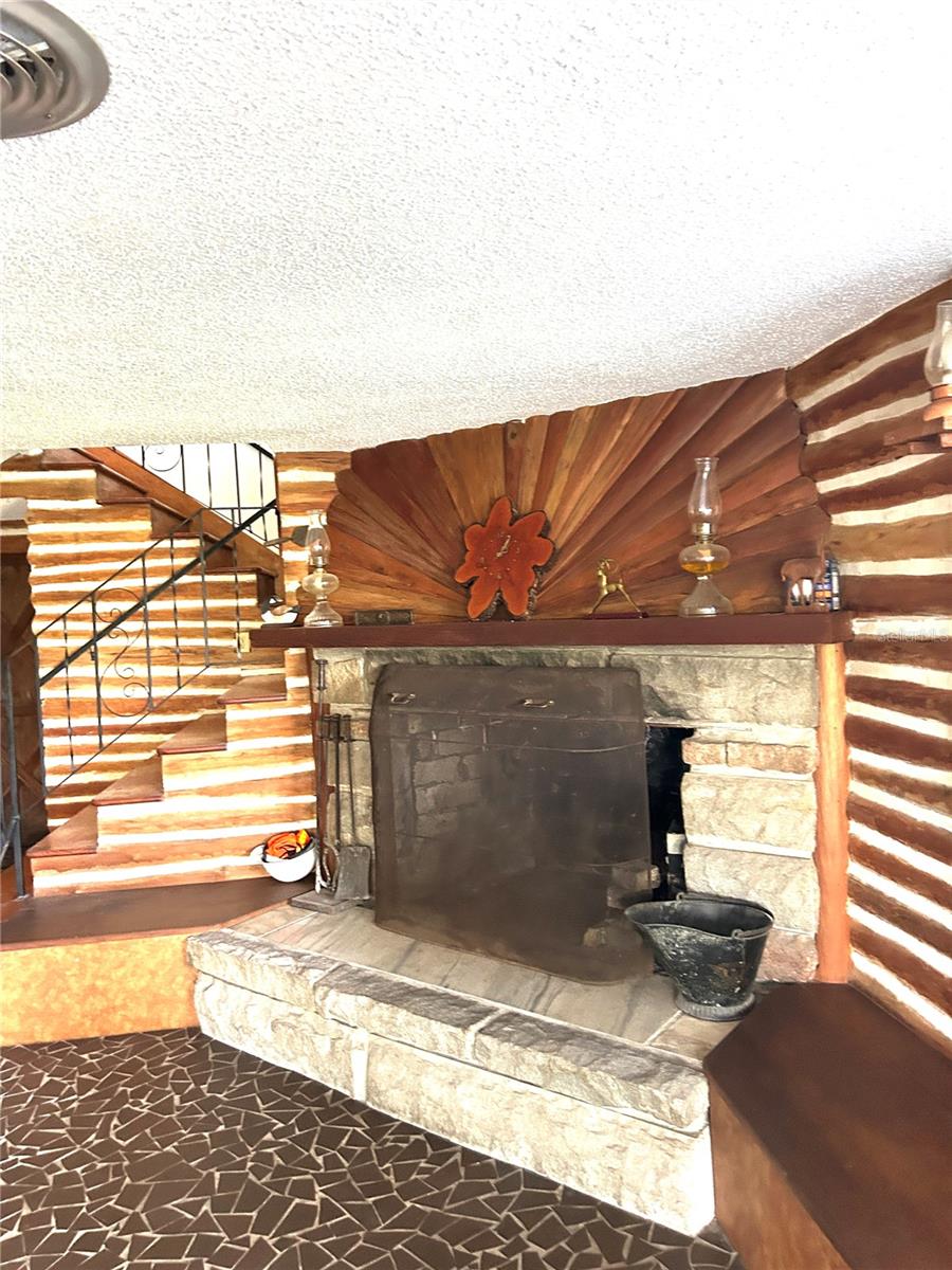 Image 3 of 35 For 5296 66th Way N