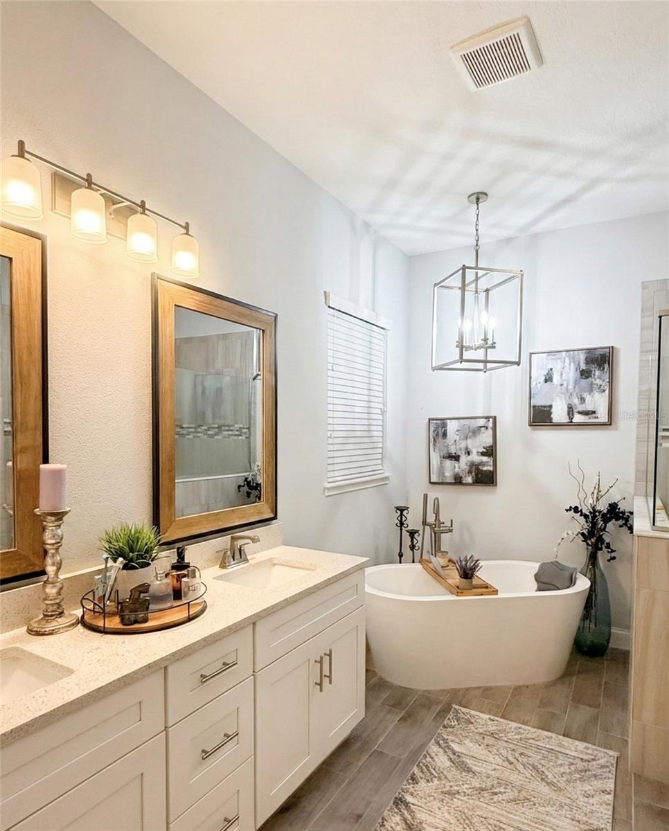 Image 26 of 58 For 236 Caladium Avenue