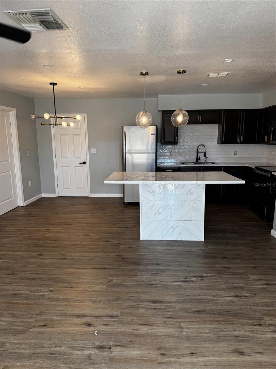 Image 12 of 21 For 409 Fern Road